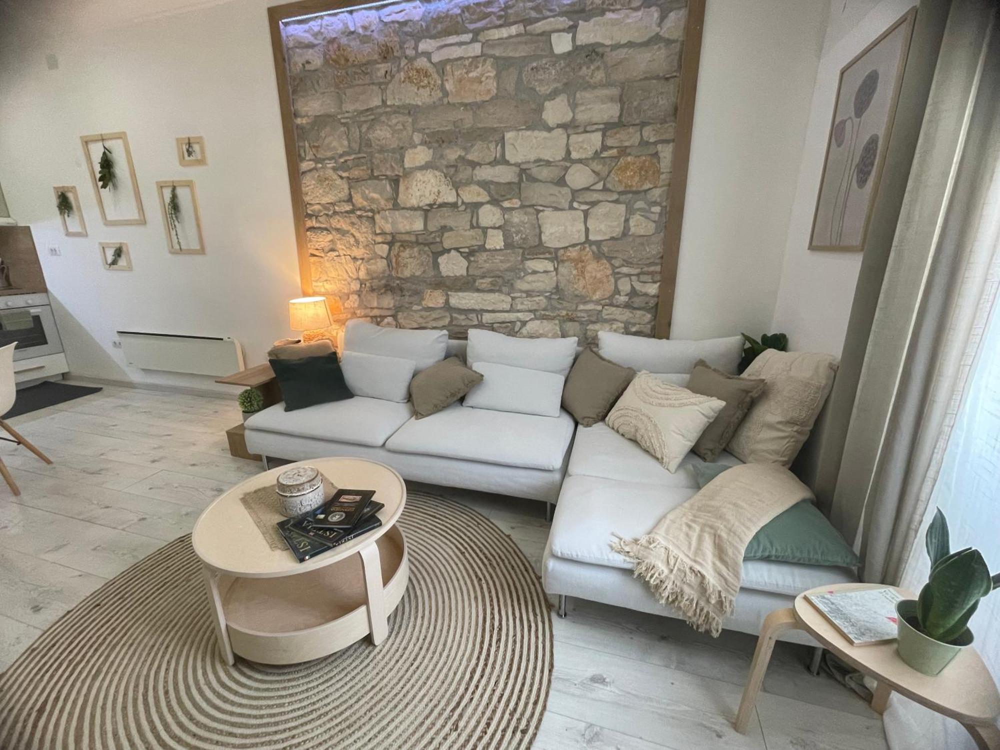 Storia Parentina Center Apartment *